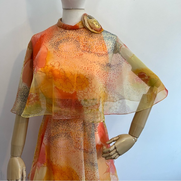 πHPπ Vintage Miss Elliette California Floral Chiffon Layered Caplet Maxi Dress - Picture 2 of 16